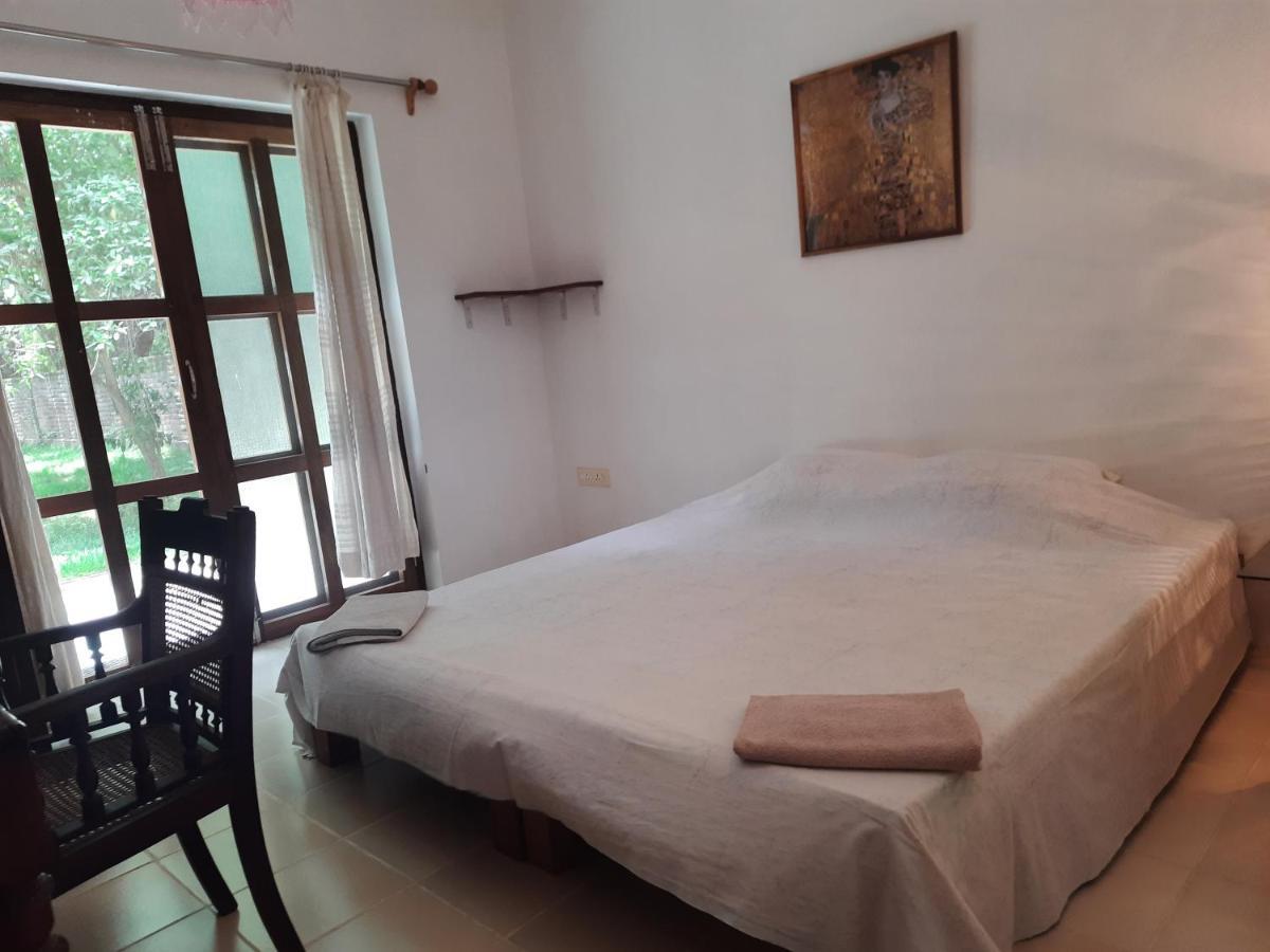 Isai Ambalam Guest House 퐁디셰리 외부 사진