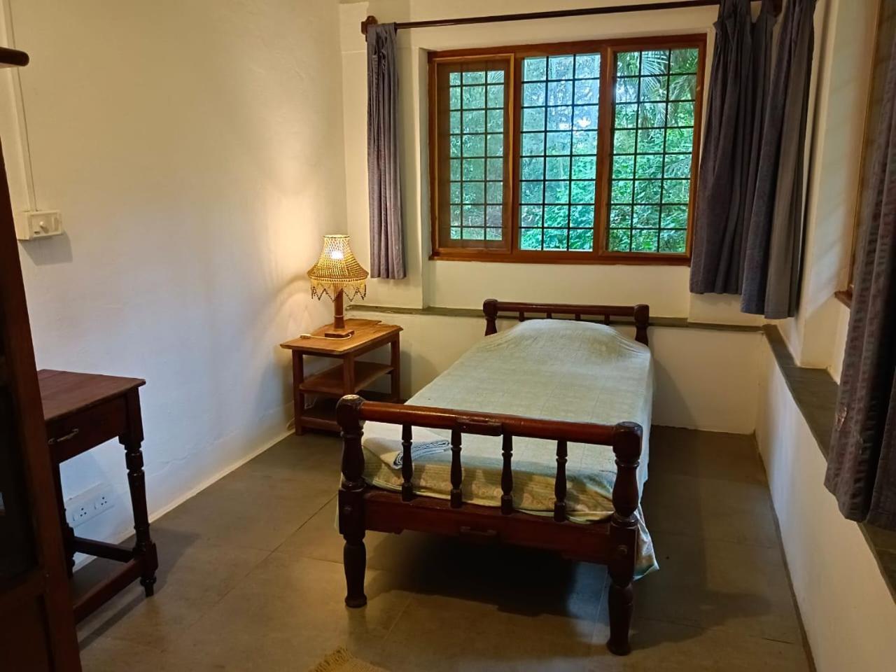 Isai Ambalam Guest House 퐁디셰리 외부 사진