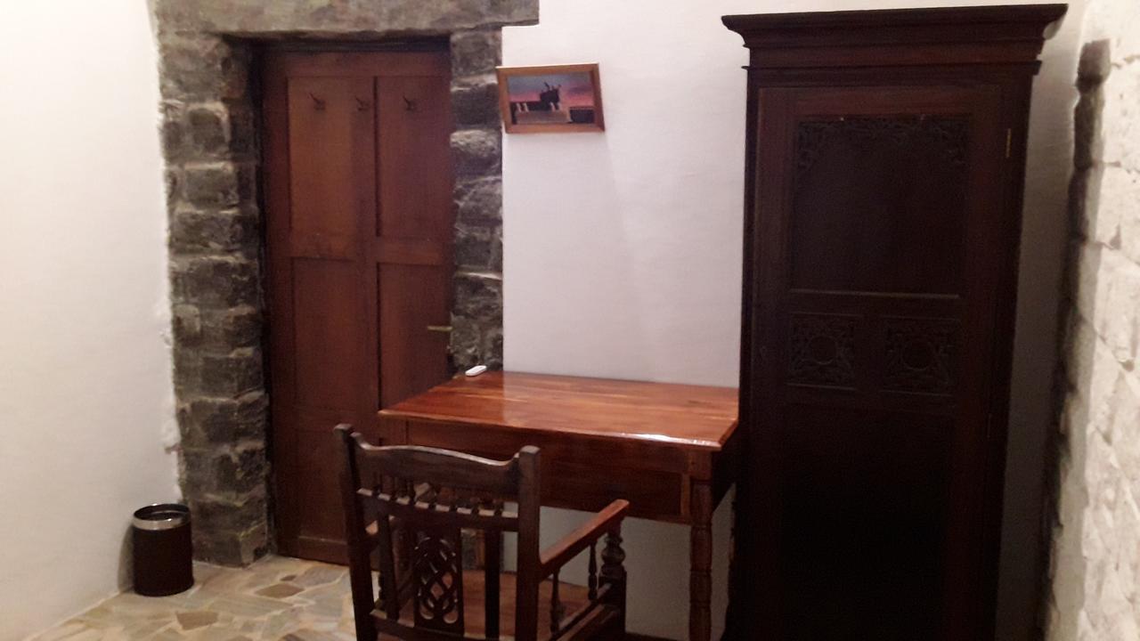 Isai Ambalam Guest House 퐁디셰리 외부 사진