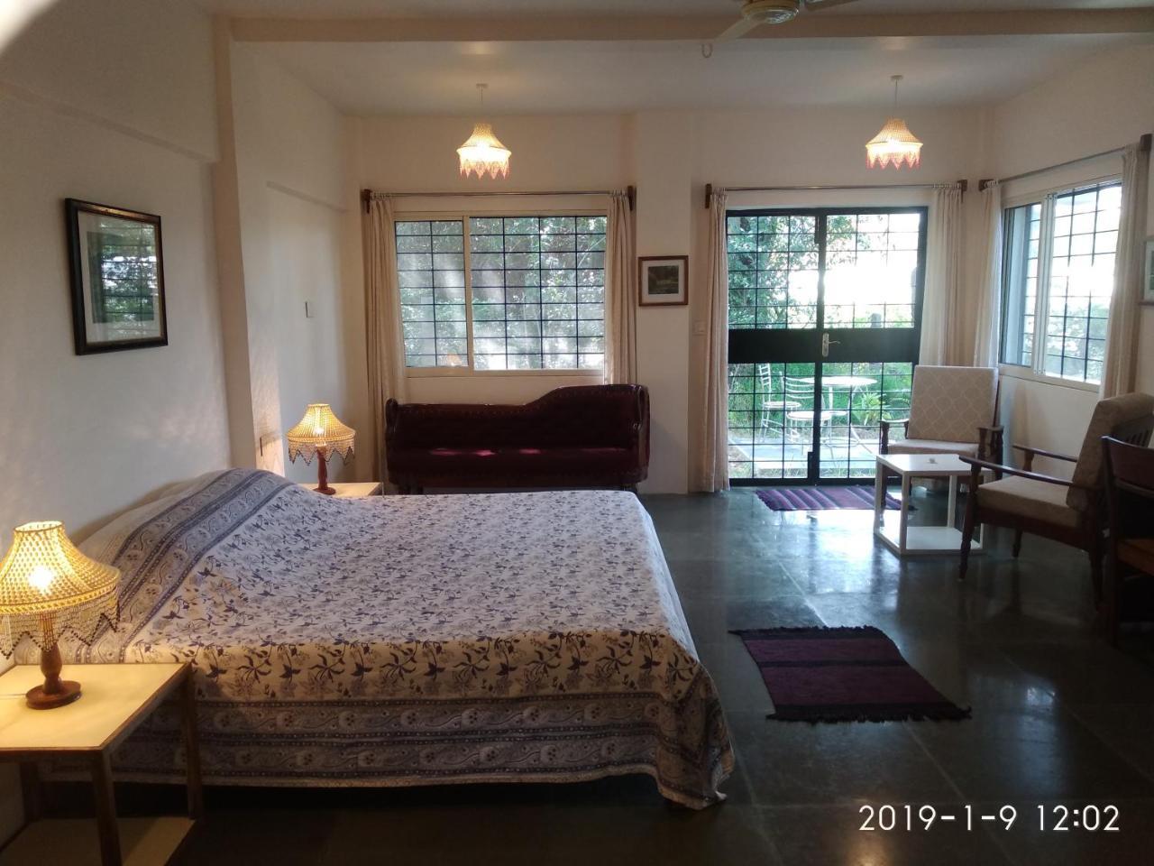 Isai Ambalam Guest House 퐁디셰리 외부 사진