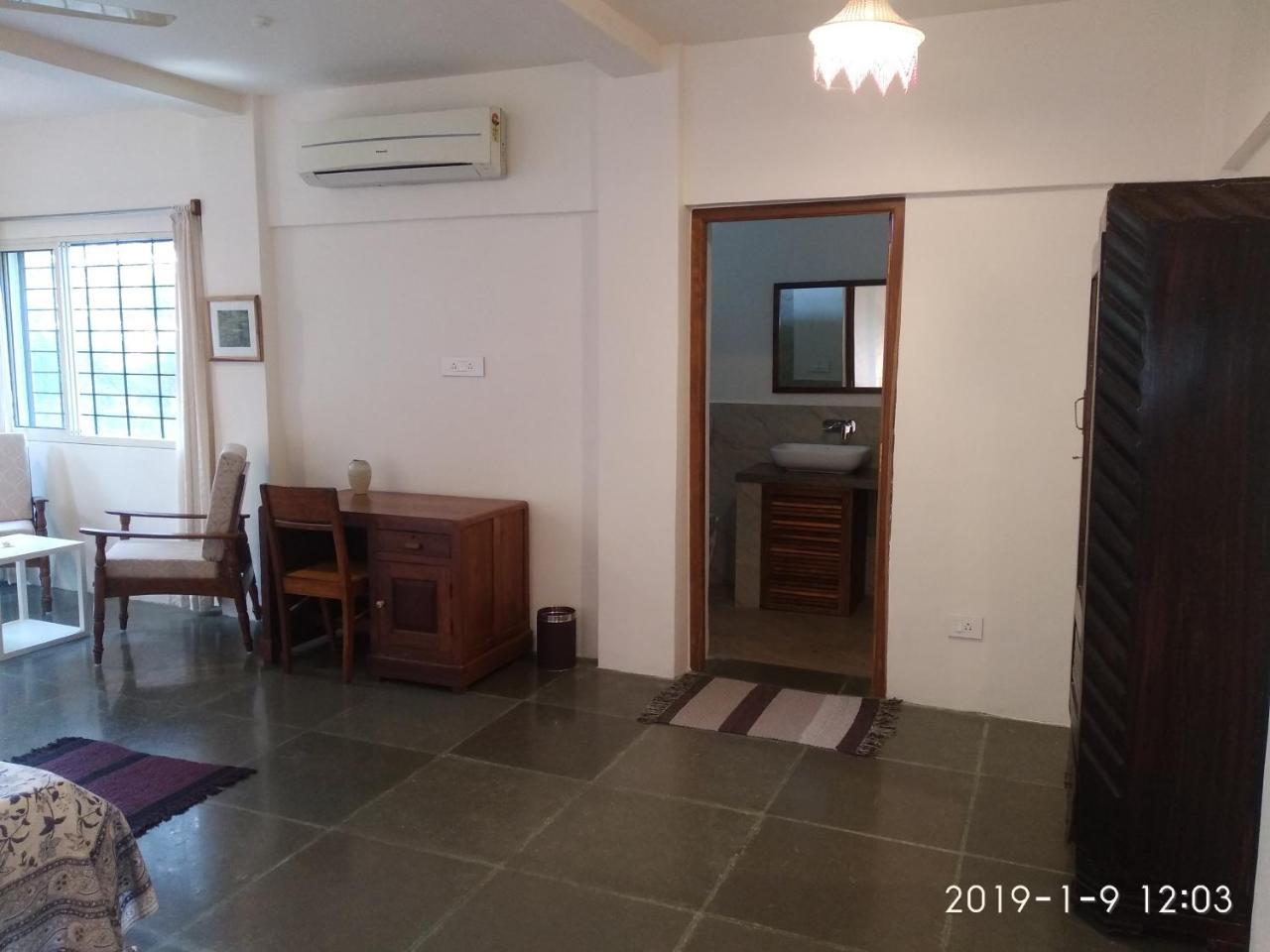 Isai Ambalam Guest House 퐁디셰리 외부 사진